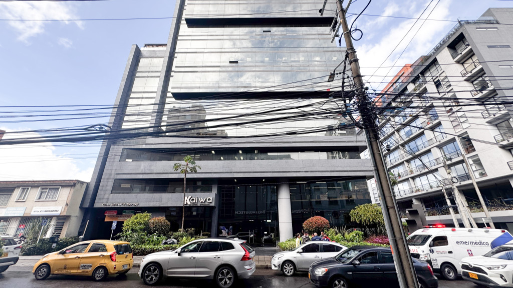 Oficina En Venta - Santa Barbara Oriental-Usaquén, Bogotá