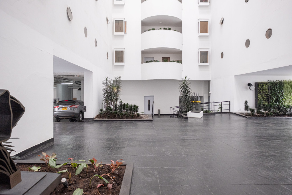 Apartamento En Arriendo - La Cabrera, Bogotá