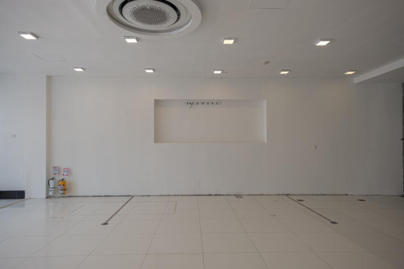 Local En Venta - El Retiro, Bogotá