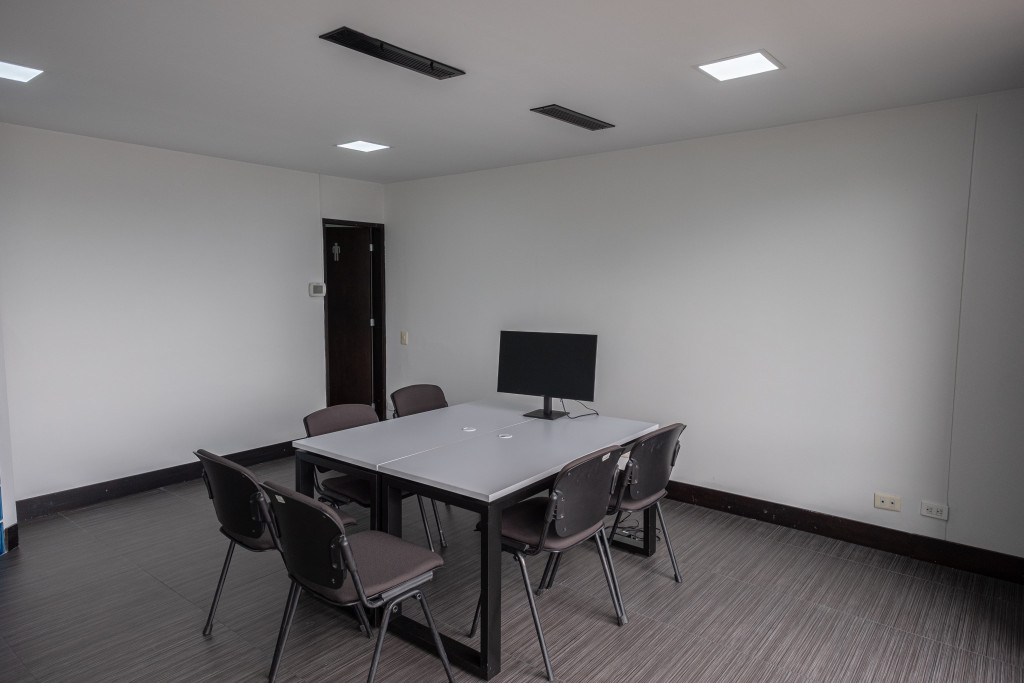 Oficina En Arriendo - Quinta Camacho, Bogotá