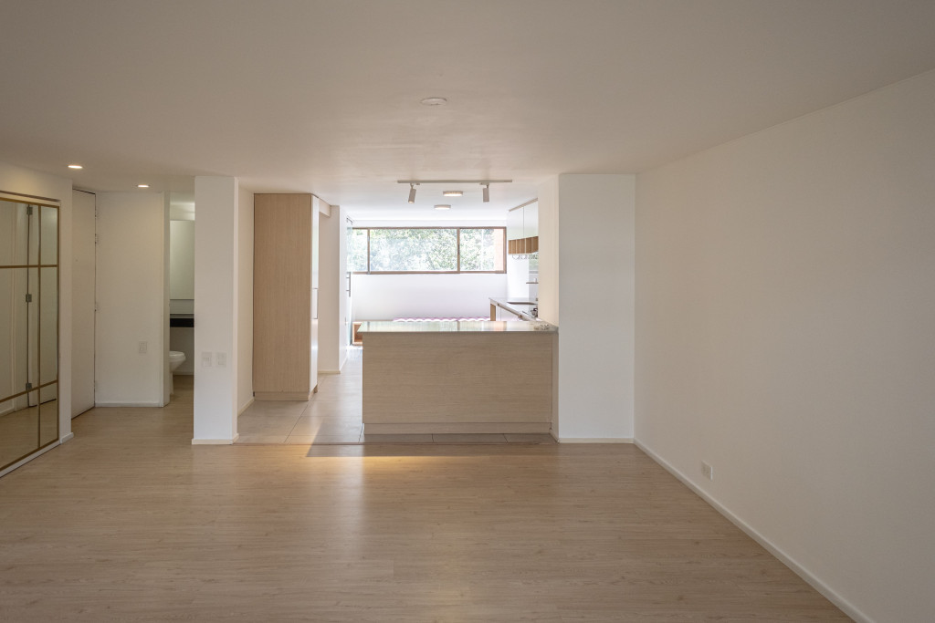Apartamento En Arriendo - Los Rosales, Bogotá