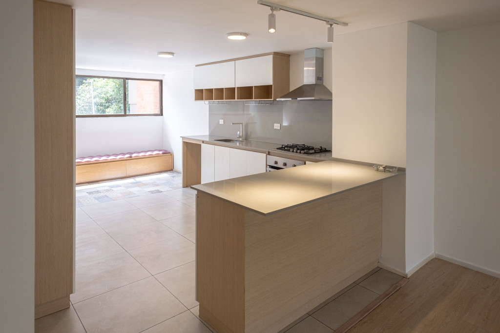 Apartamento En Arriendo - Los Rosales, Bogotá