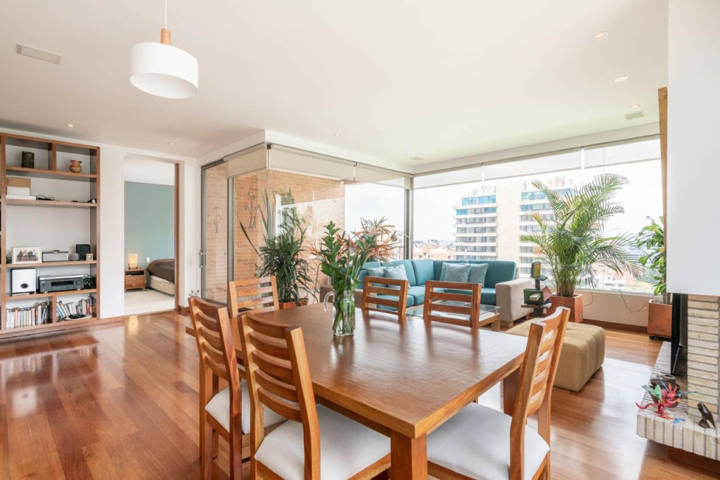 Apartamento En Arriendo - La Cabrera, Bogotá