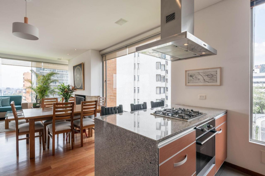 Apartamento En Arriendo - La Cabrera, Bogotá