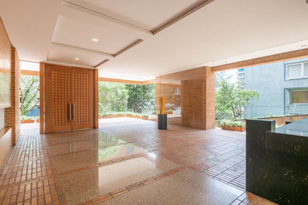 Apartamento En Arriendo - La Cabrera, Bogotá