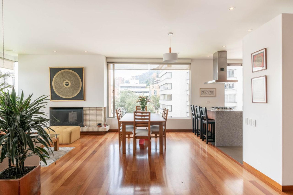 Apartamento En Arriendo - La Cabrera, Bogotá