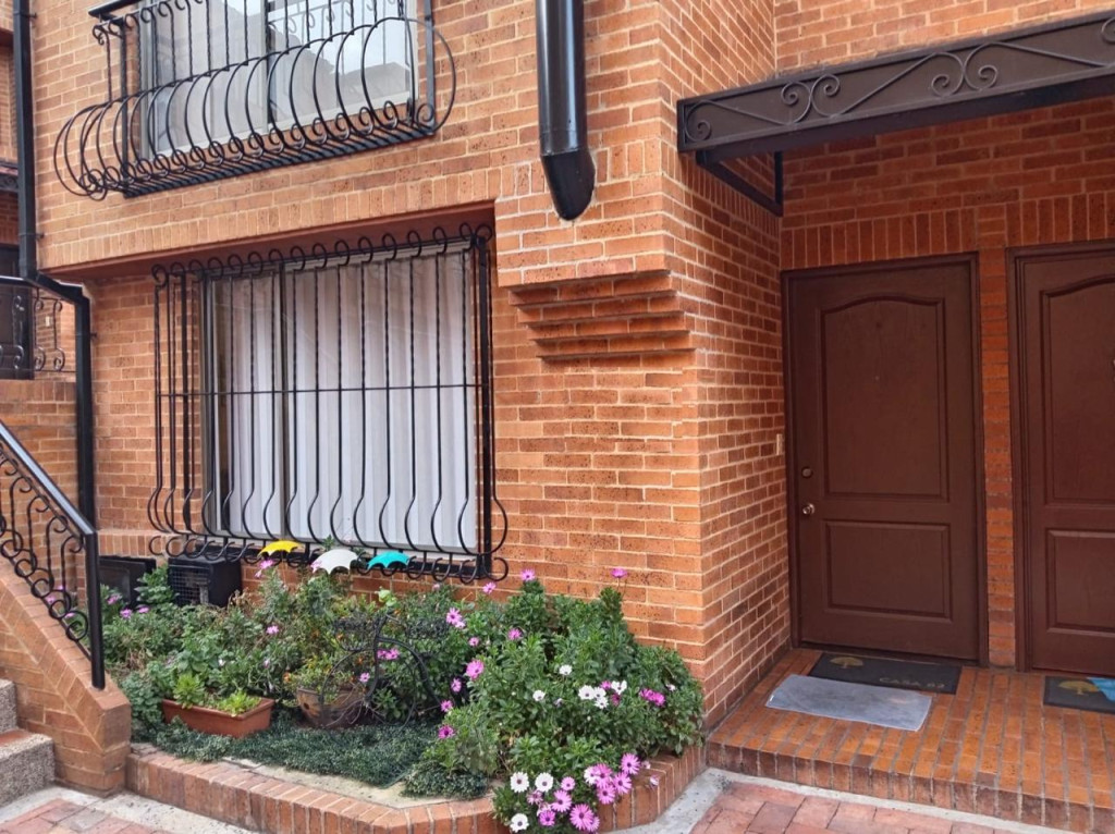 Casa En Venta - Gratamira, Bogotá