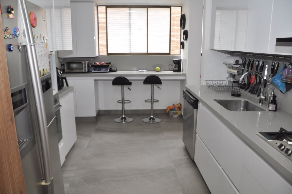 Apartamento En Arriendo - La Cabrera, Bogotá