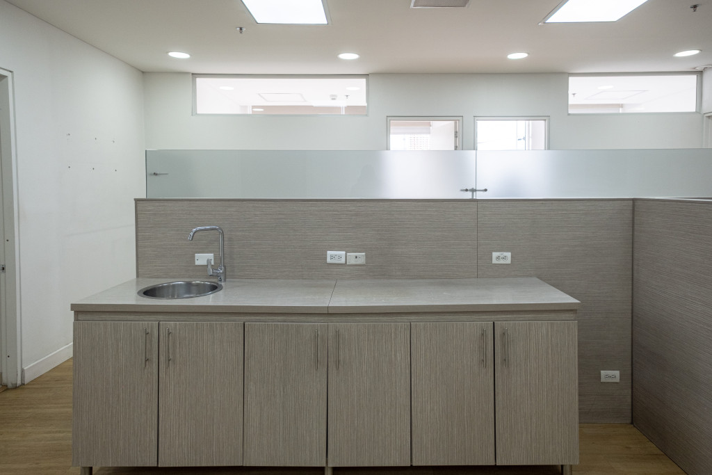Oficina En Arriendo - Puente Aranda, Bogotá