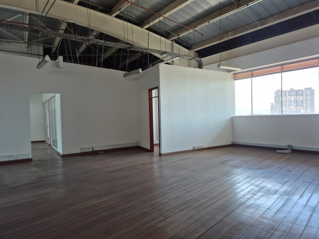 Oficina En Arriendo - Paloquemao, Bogotá