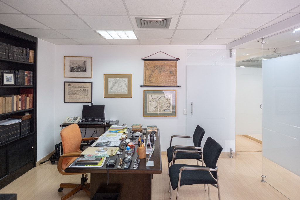 Oficina En Arriendo - Chicó Reservado, Bogotá