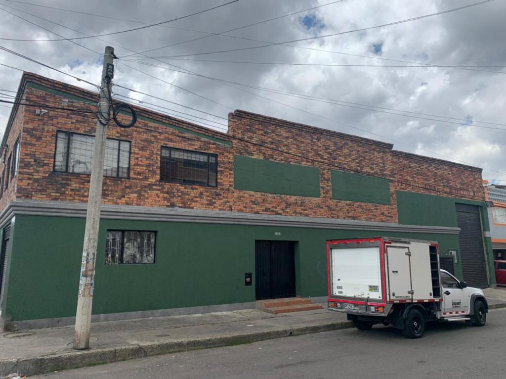 Bodega En Arriendo - Prado Veraniego, Bogotá