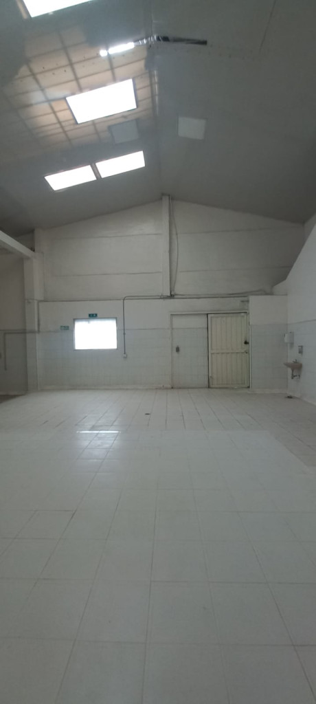 Bodega En Arriendo - Prado Veraniego, Bogotá