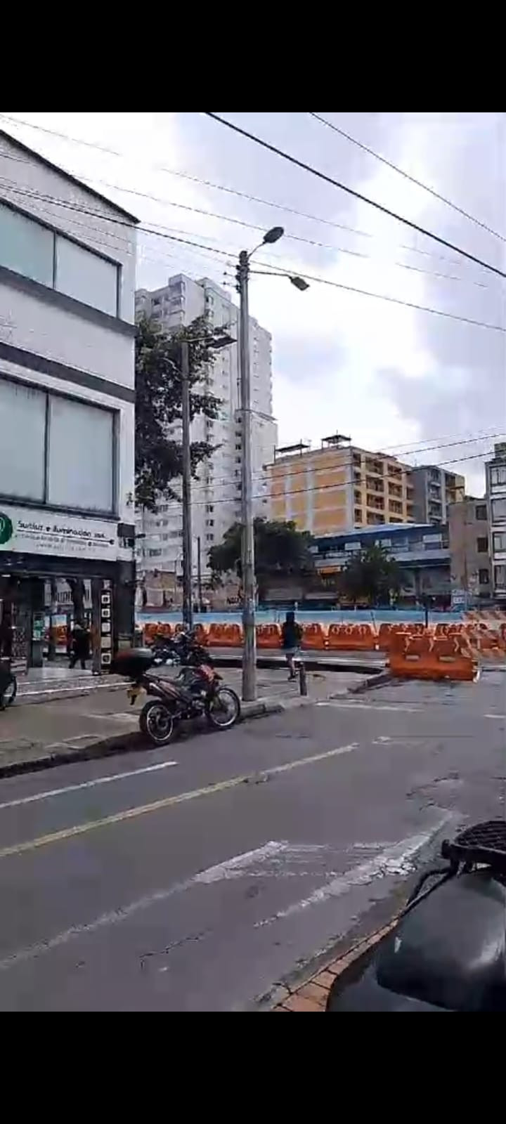 Local En Arriendo - La Esperanza-Barrios Unidos, Bogotá