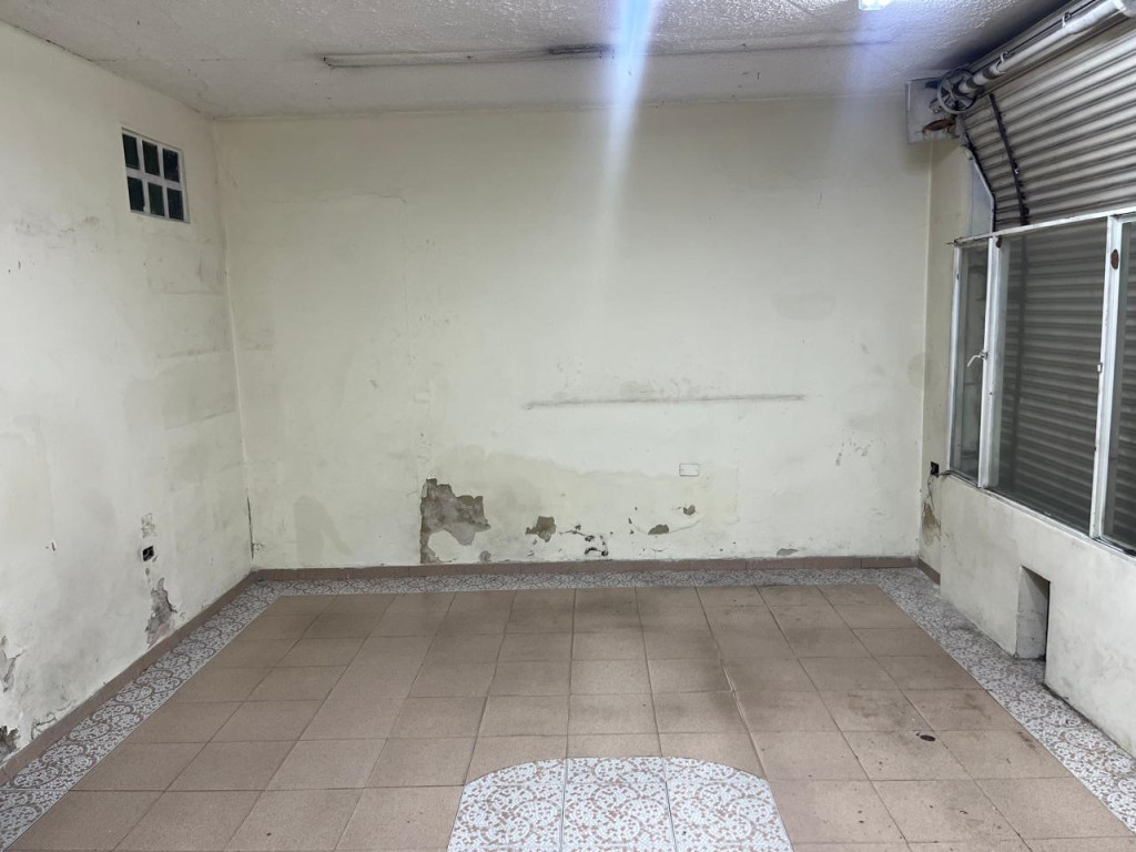 Local En Arriendo - Santa Isabel-Mártires, Bogotá