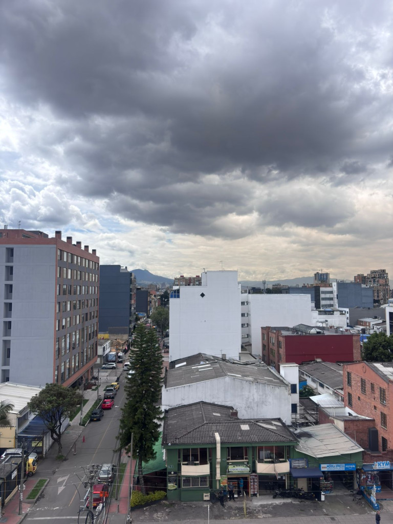 Oficina En Venta - La Castellana, Bogotá