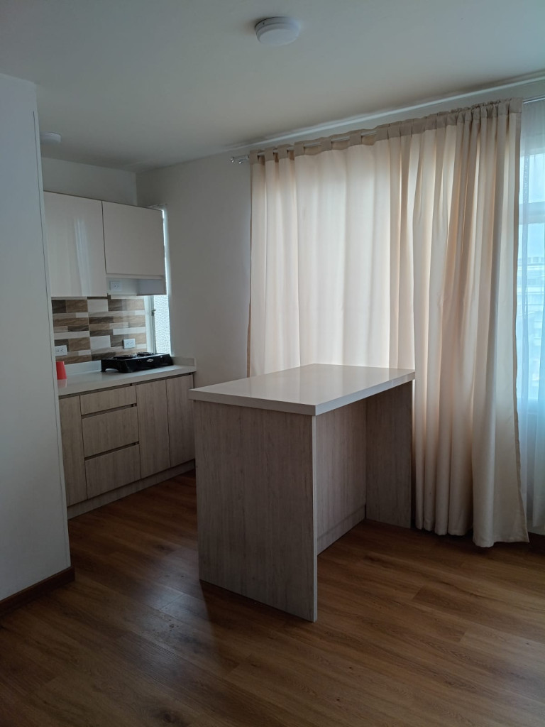 Apartamento de 1 alcoba en arriendo en Chapinero, Bogotá, 555 m² · foto 4 de 13