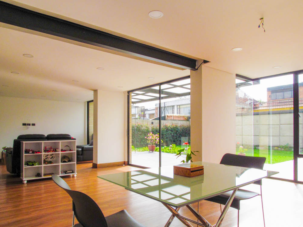 Casa En Venta - Niza Antigua, Bogotá