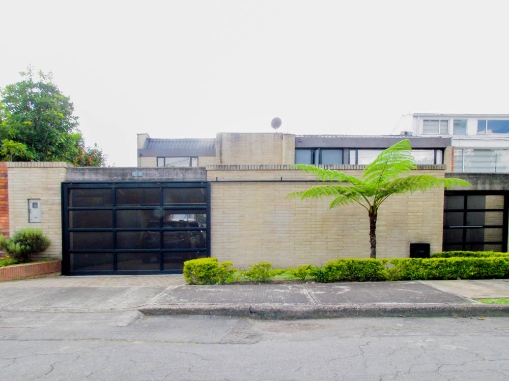 Casa En Venta - Niza Antigua, Bogotá