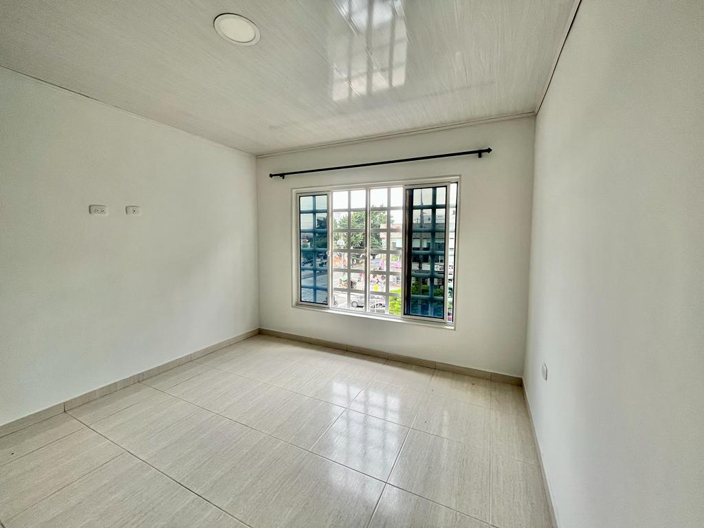 APARTAESTUDIO en ARRIENDO