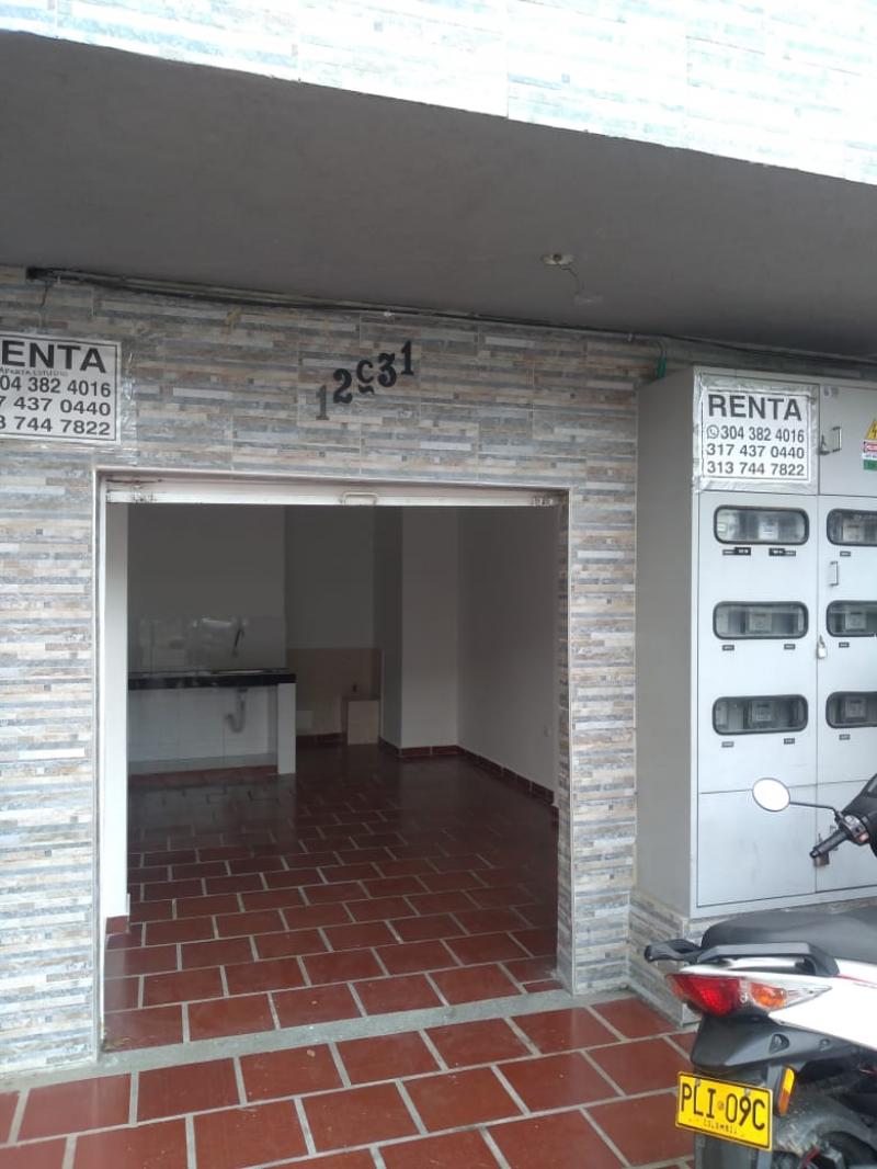 LOCAL en ARRIENDO