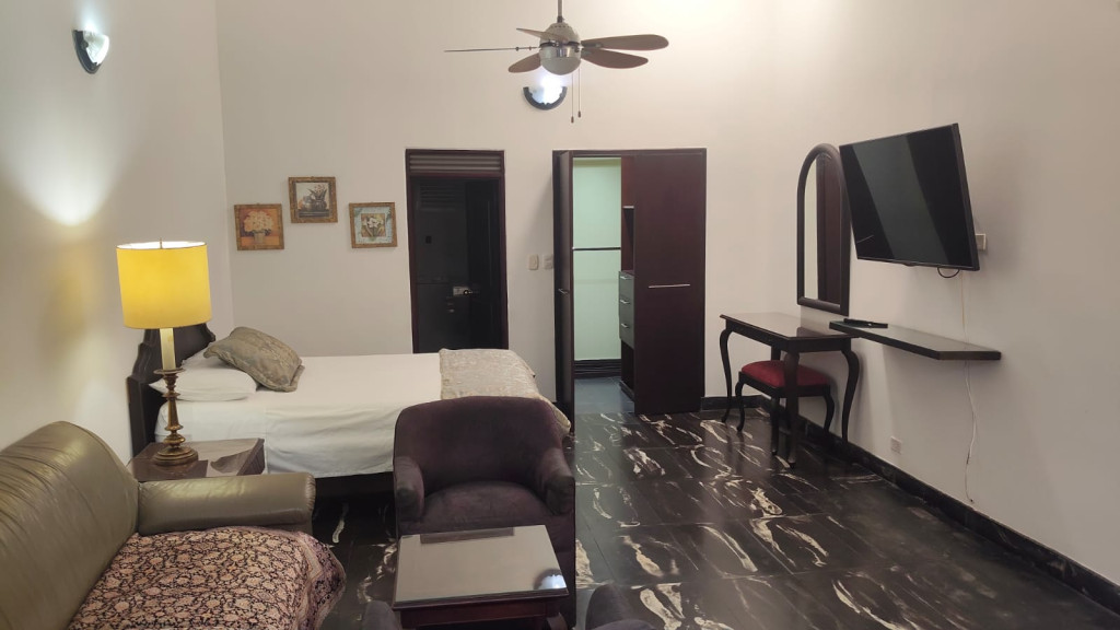 APARTAESTUDIO en ARRIENDO