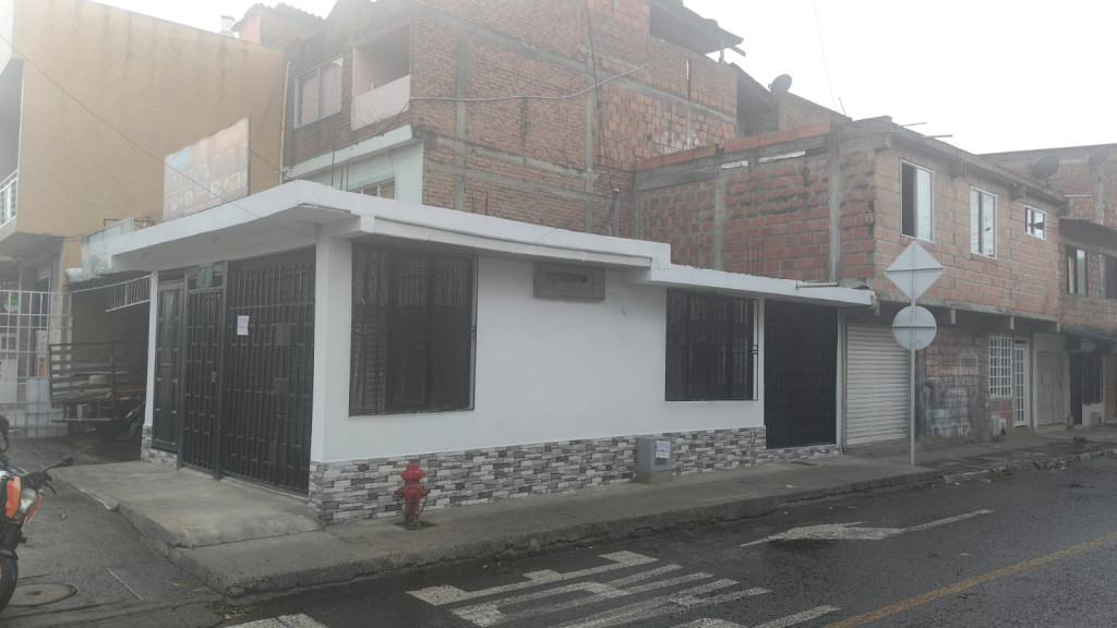 LOCAL en ARRIENDO