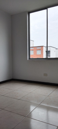 ARRIENDO