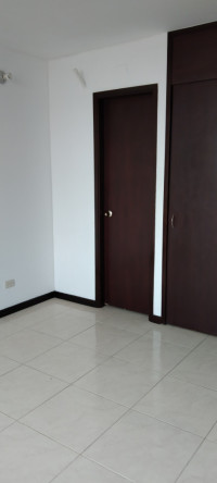 ARRIENDO
