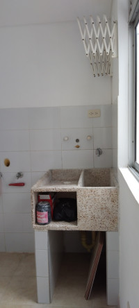 ARRIENDO