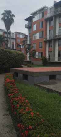 ARRIENDO