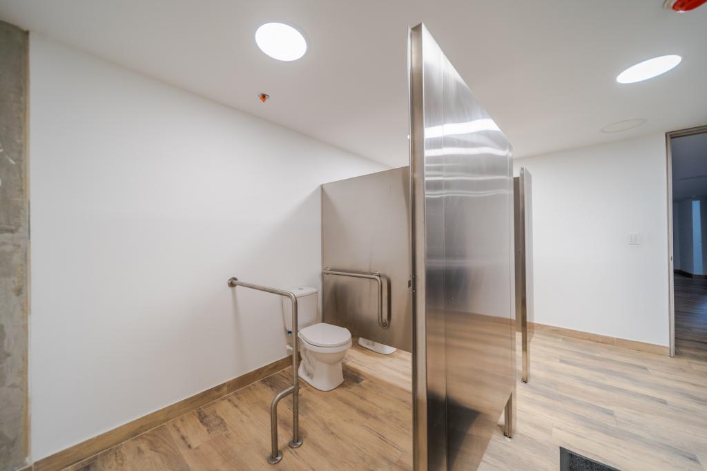 Oficina EN ARRIENDO/VENTA EN Prado Veraniego, código: 1475959 - 16