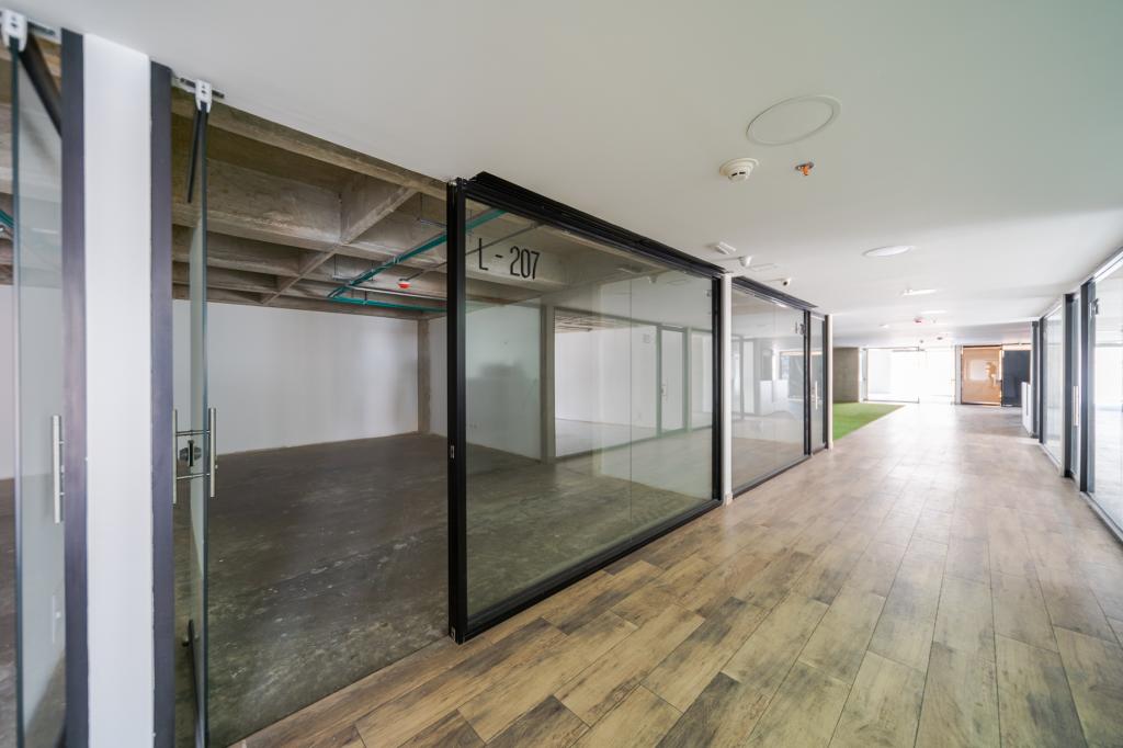 Oficina EN ARRIENDO/VENTA EN Prado Veraniego, código: 1475959 - 1