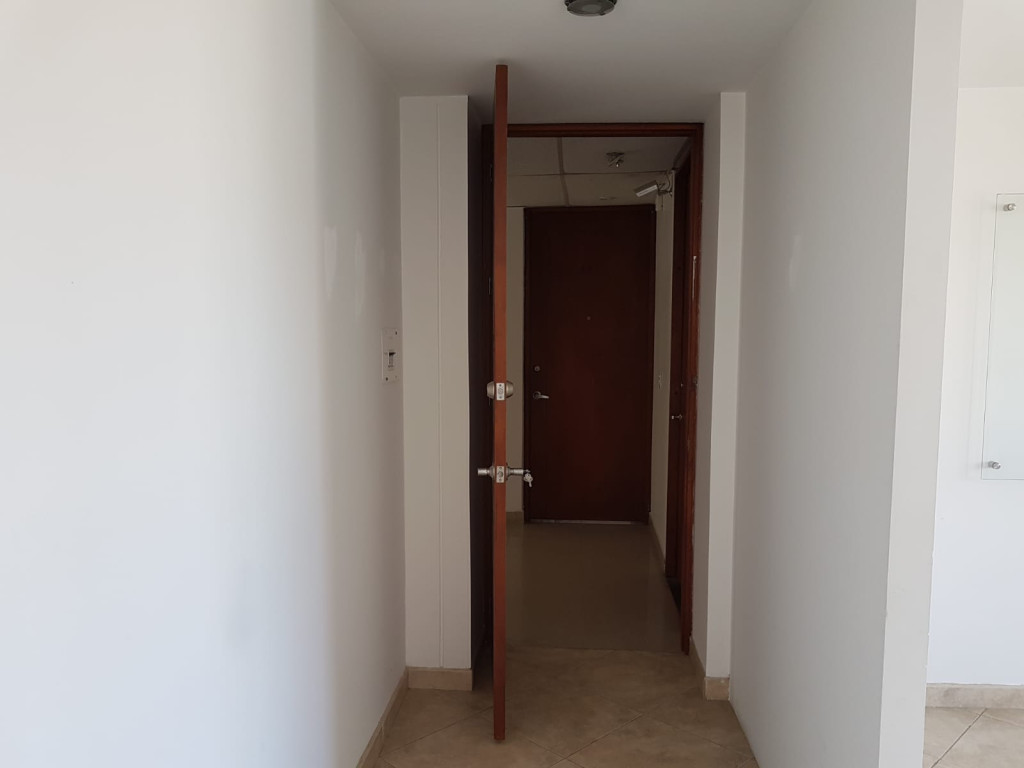 Oficina EN VENTA EN Pasadena, código: 1590 - 7