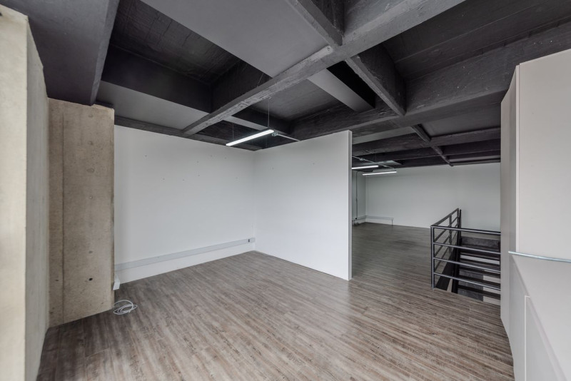 Oficina EN ARRIENDO/VENTA EN North Point, código: 15932 - 11