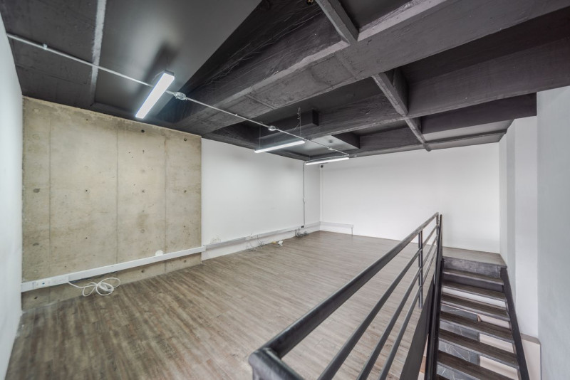 Oficina EN ARRIENDO/VENTA EN North Point, código: 15932 - 13