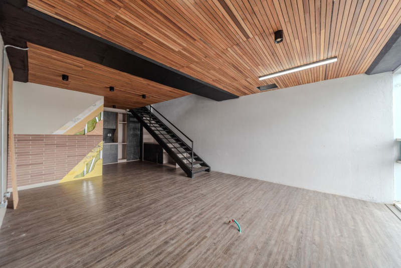 Oficina EN ARRIENDO/VENTA EN North Point, código: 15932 - 16