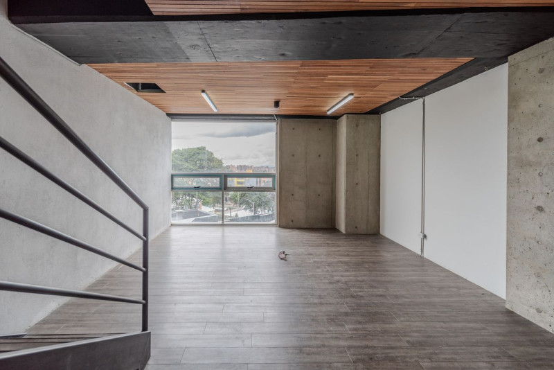 Oficina EN ARRIENDO/VENTA EN North Point, código: 15932 - 18