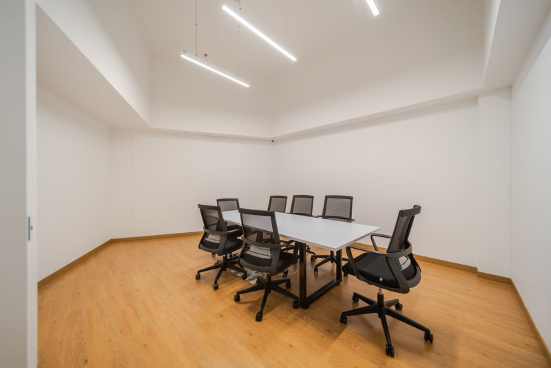 Oficina EN ARRIENDO/VENTA EN North Point, código: 15932 - 28