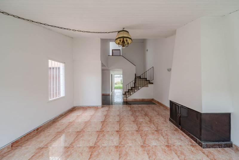 Casa EN VENTA EN Pasadena, código: 23328 - 2