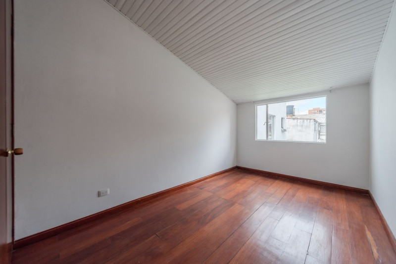 Casa EN VENTA EN Pasadena, código: 23328 - 18