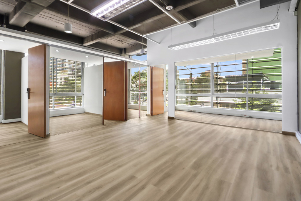 oficina en Arriendo en santa-paula, código: 23340