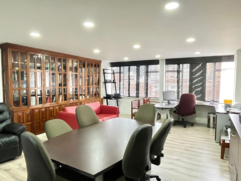 Oficina EN ARRIENDO EN La Candelaria, código: 26450 - 2