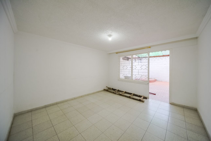 casa en Venta en castilla, código: 27583