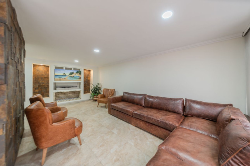 Casa EN VENTA EN Modelia, código: 28009 - 1
