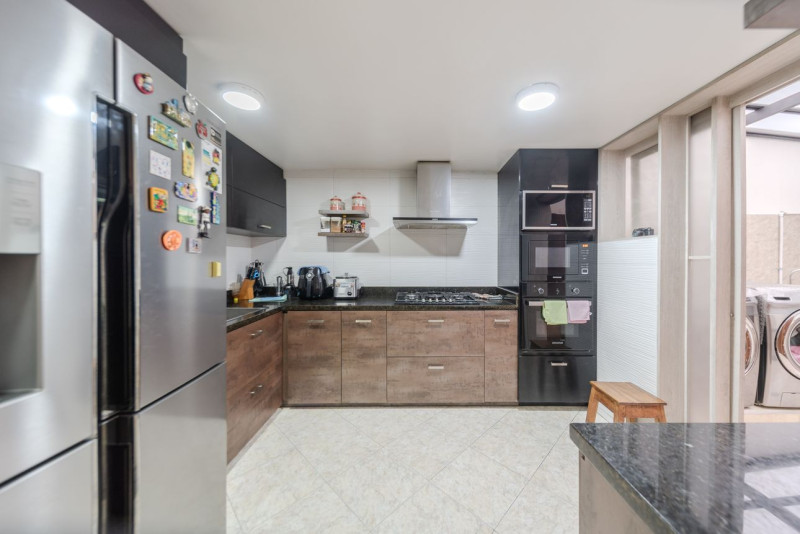 Casa EN VENTA EN Modelia, código: 28009 - 6