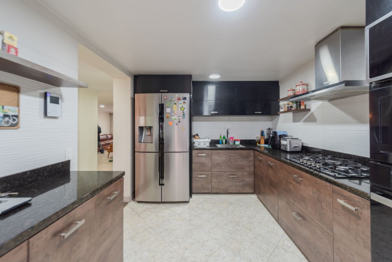 Casa EN VENTA EN Modelia, código: 28009 - 7