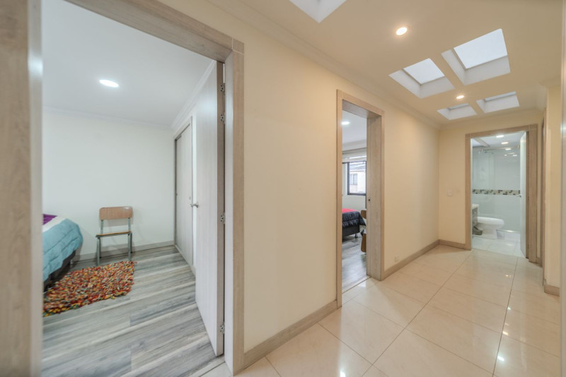 Casa EN VENTA EN Modelia, código: 28009 - 14