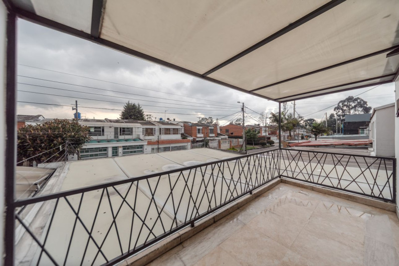 Casa EN VENTA EN Modelia, código: 28009 - 18