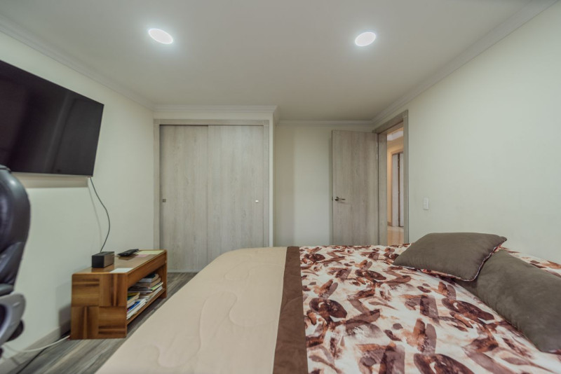 Casa EN VENTA EN Modelia, código: 28009 - 21